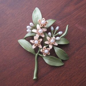 Elegant Freshwater Pearl Orange Blossom Brooch Pin
